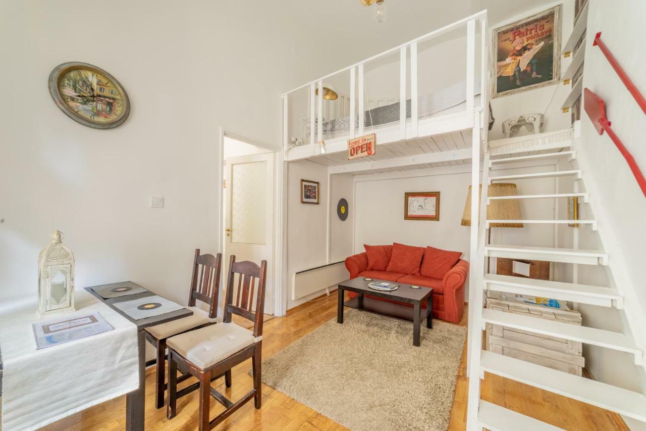 Gabi'S Central Broadway Nest @ Nagymezo Str Budapest Luaran gambar